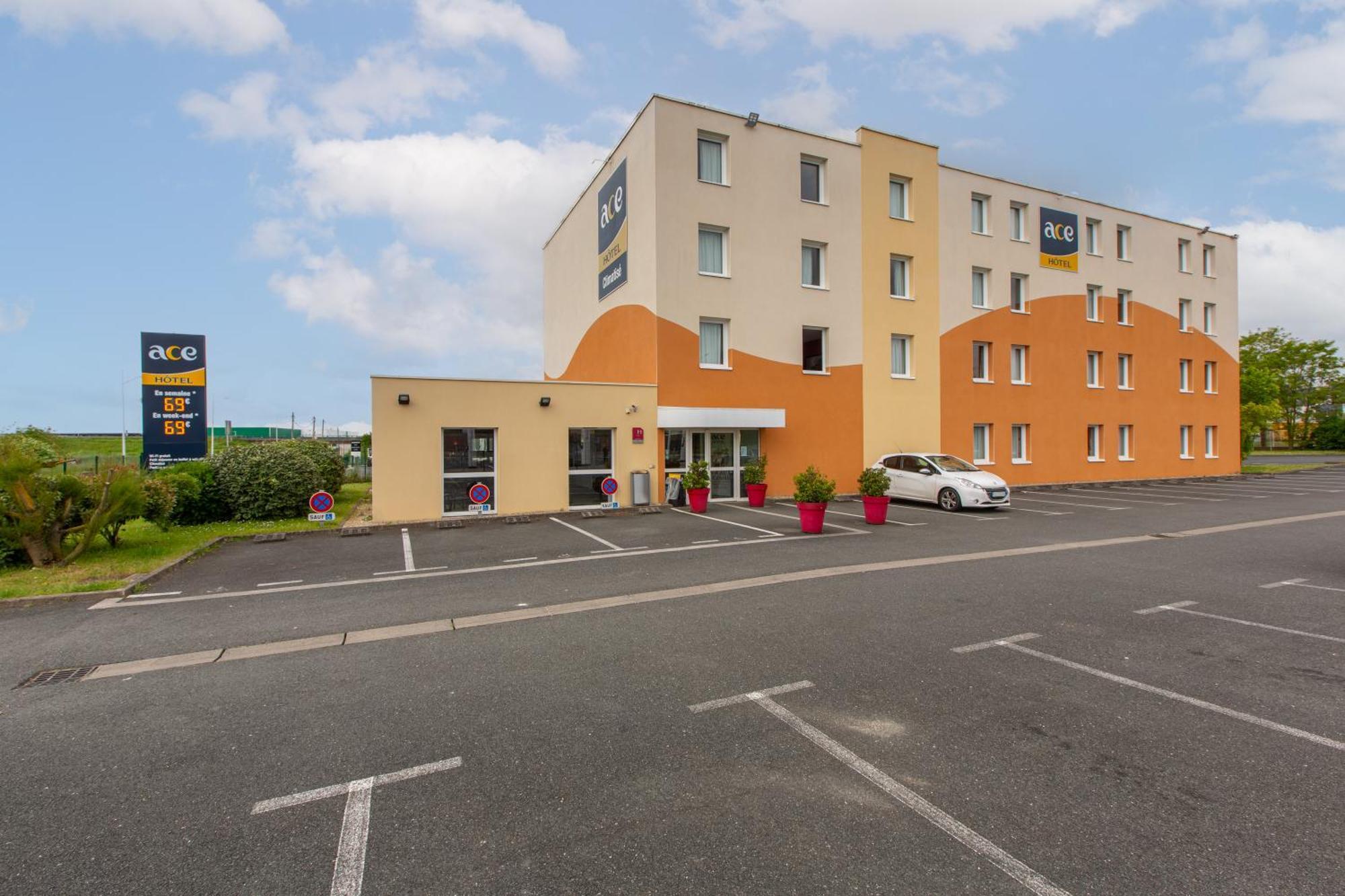 Ace Hotel Chateauroux Deols Exterior photo