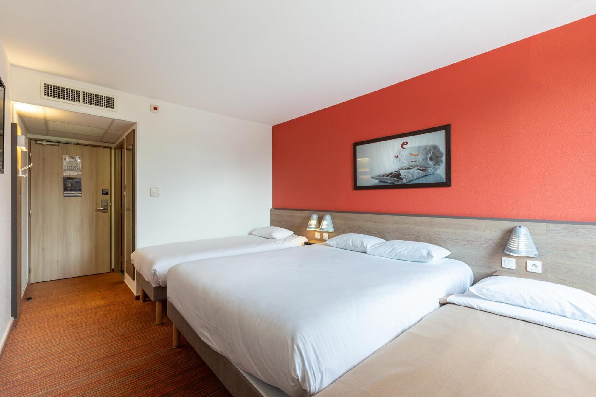 Ace Hotel Chateauroux Deols Exterior photo